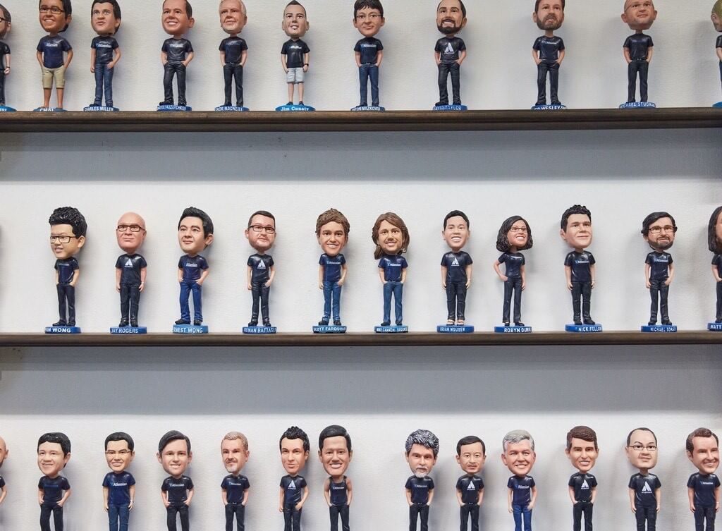 image of personalized bobbleheads